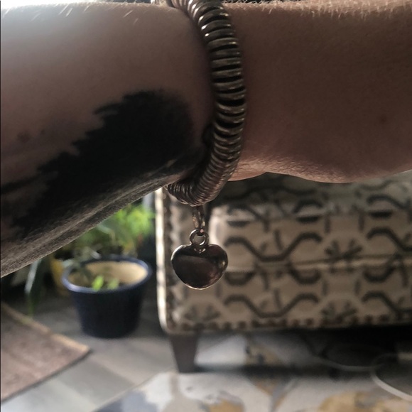 Links London charm bracelet and heart charm - Picture 13 of 17